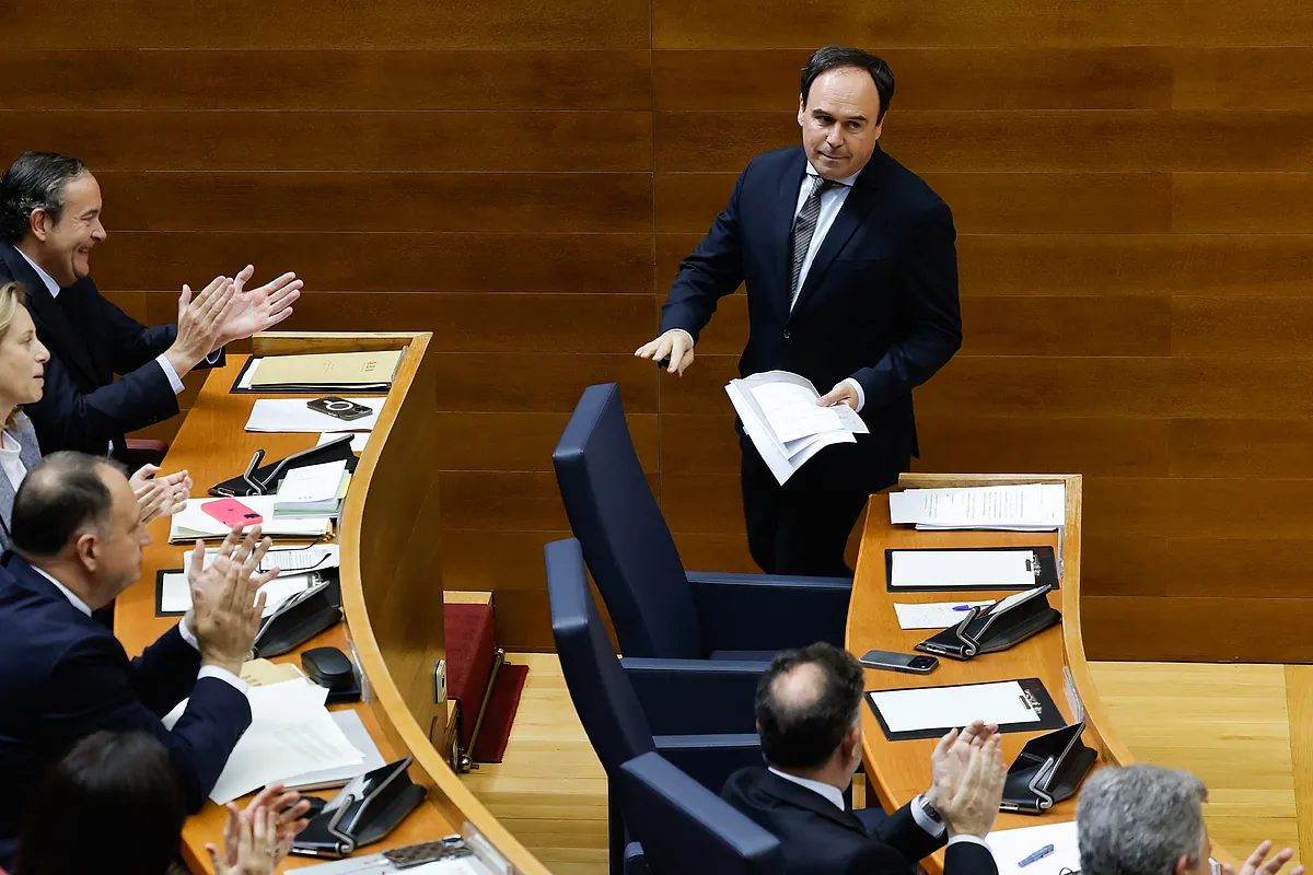 El PP valenciano se recupera sin Mazón mientras Compromís acaricia el 'sorpasso' al PSOE de Morant