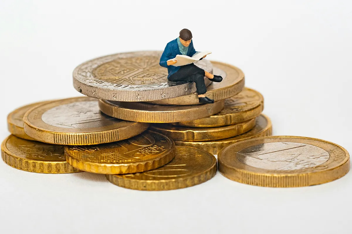 Cuándo se cobran las pensiones este abril de 2026: fechas por bancos