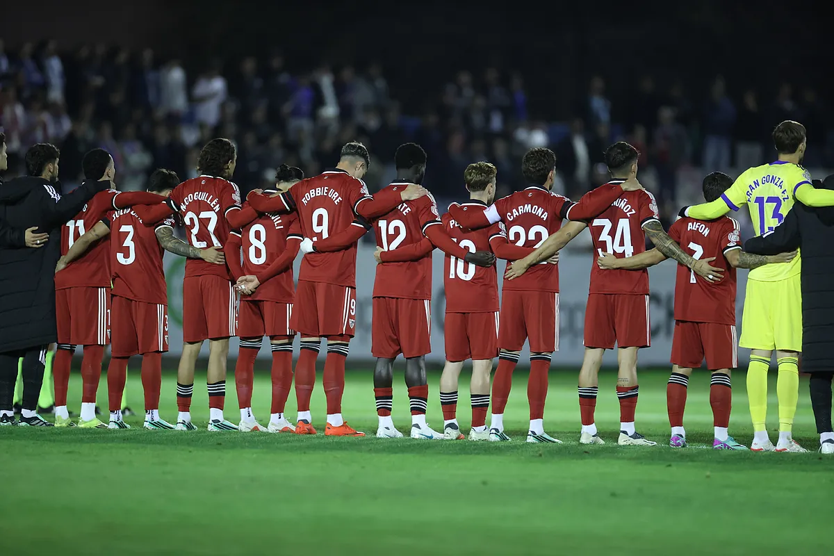 El Sevilla gana en un partido de Copa marcado por la tragedia de Urda