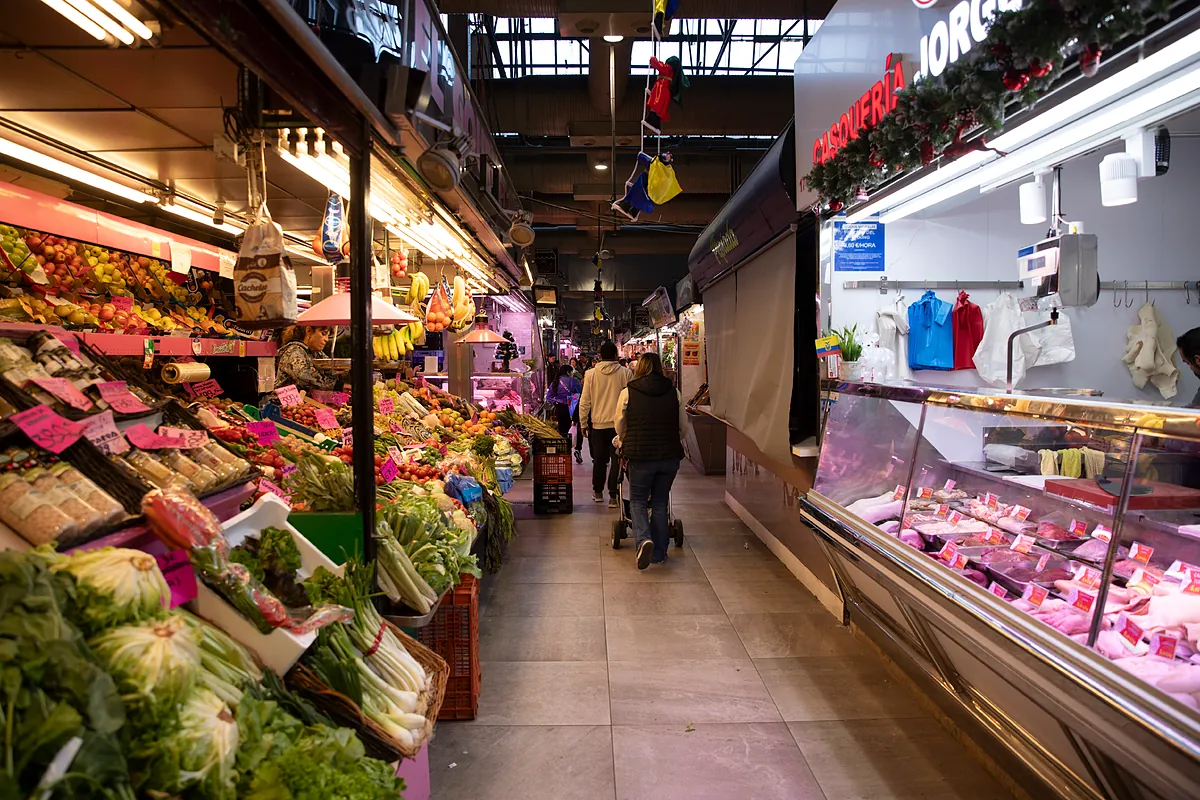 Almeida destinará 6,1 millones para modernizar y dinamizar los mercados municipales y galerías de alimentación en 2026