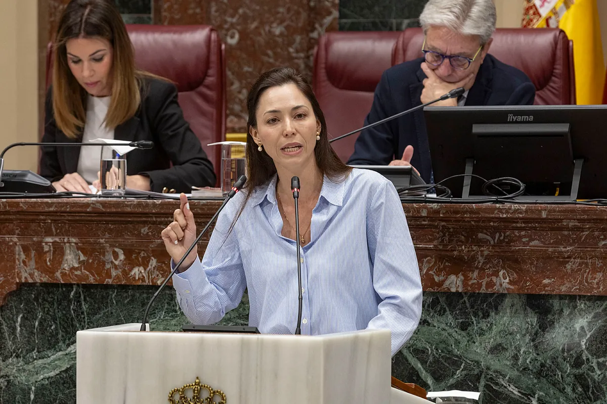 Virginia Martínez se une a las críticas contra la cúpula y asegura que no abandonará el partido: "Sigo sintiéndome Vox"