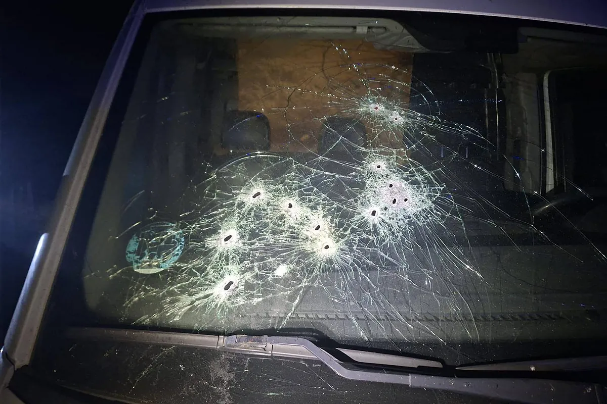 Los narcos ya protegen hasta el hachís con armas de guerra: Disparan con subfusiles a la Guardia Civil en Huelva