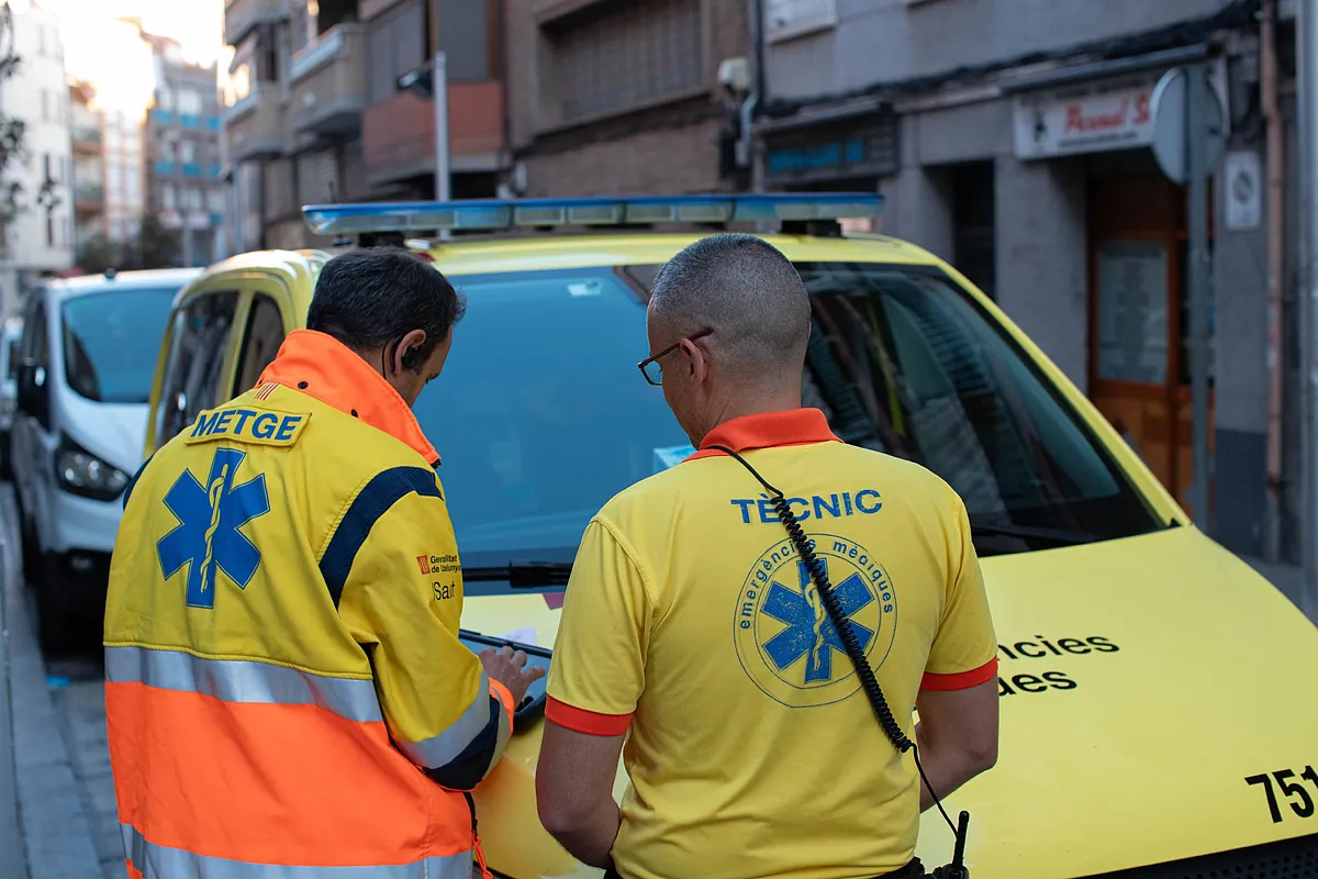 Un herido crítico y cinco graves en un accidente de tráfico en Cubelles (Barcelona)