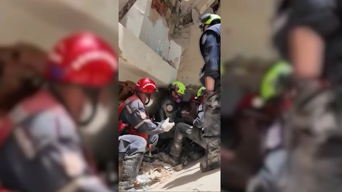 Los rescates más impactantes tras los terremotos en Venezuela: una familia atrapada casi tres días, un bebé, un niño de 11 años...