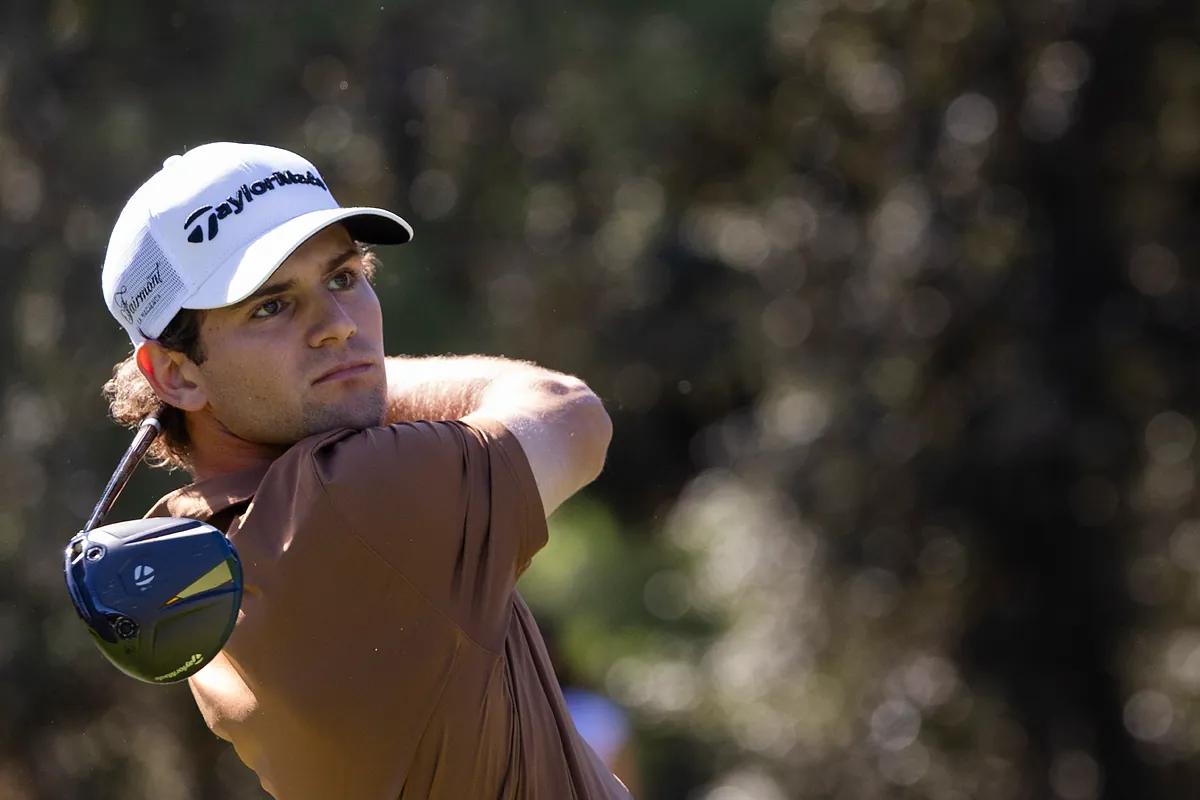 Ángel Ayora trails leaders by three strokes at Open de España