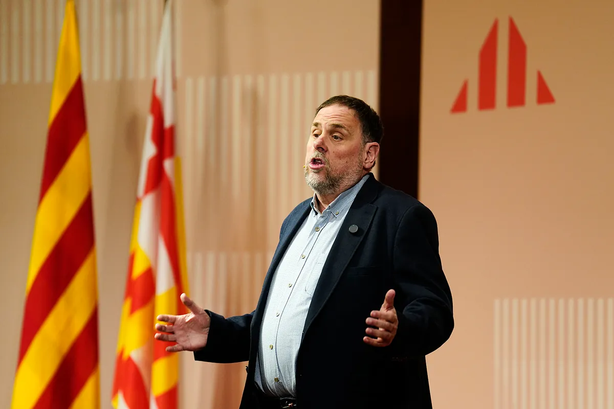 ERC mantiene el pulso con Illa y presenta una enmienda a la totalidad de sus Presupuestos