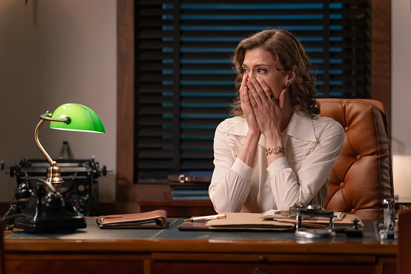 Avance semanal de 'Sueños de libertad', del 15 al 19 de diciembre: Cristina guarda un secreto, Pelayo pierde los papeles y Marta es chantajeada | Series