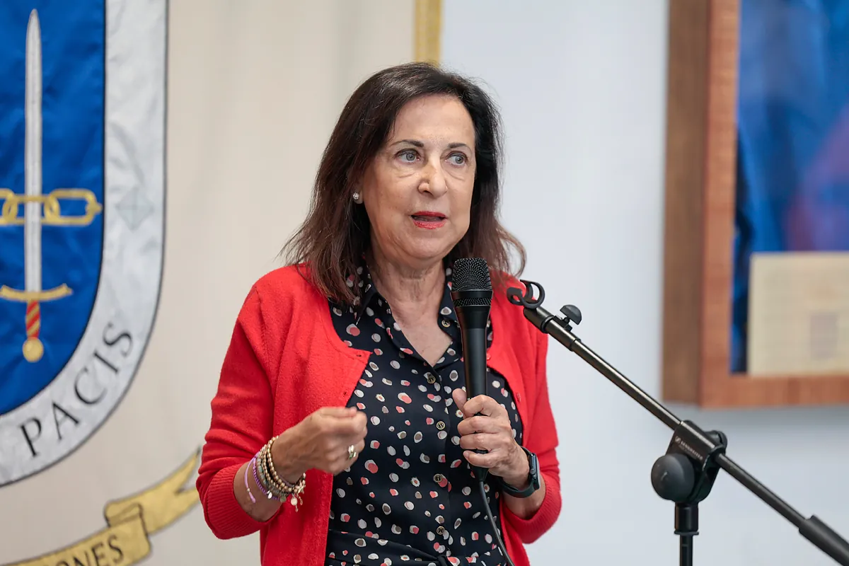 Robles aplaza su comparecencia en el Senado para poder ser más "precisa y exhaustiva" en sus explicaciones sobre la crisis de Ceuta
