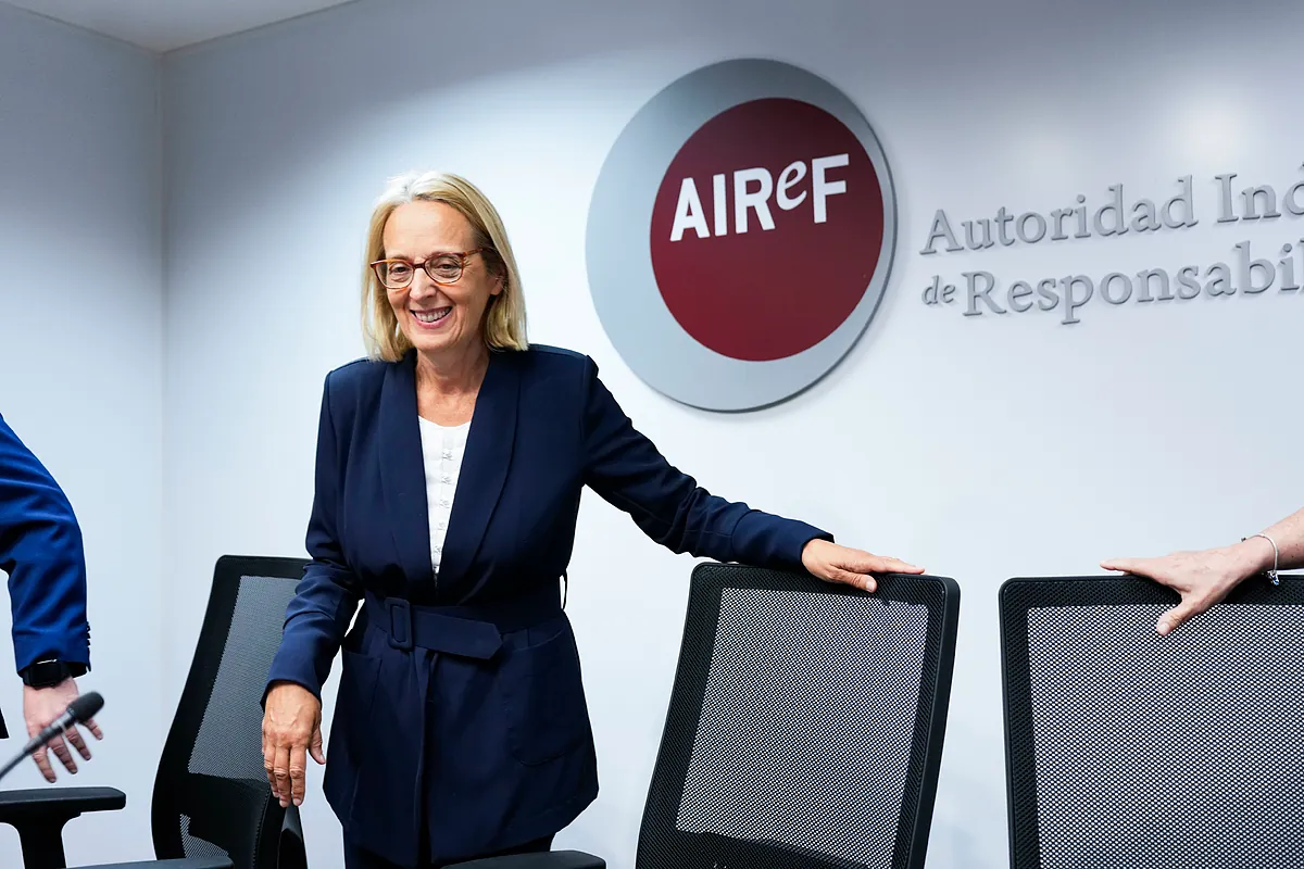 Olóndriz, nueva presidenta de la AIReF y ex de Hacienda, defiende su independencia: "Espero que los que han puesto en cuestión mi idoneidad me vayan conociendo"