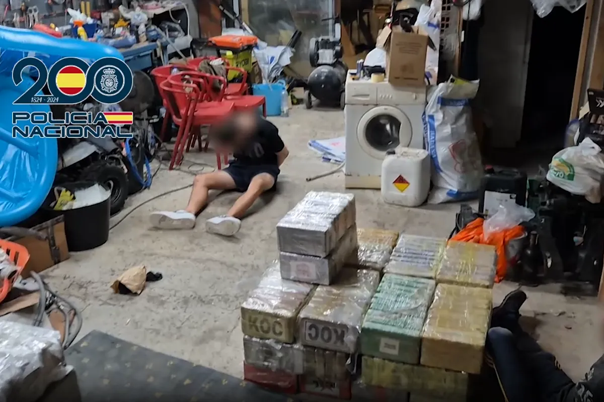 Cae el líder del histórico clan narco de los Fanchos con 1.410 kilos de cocaína recién desembarcados en A Pobra