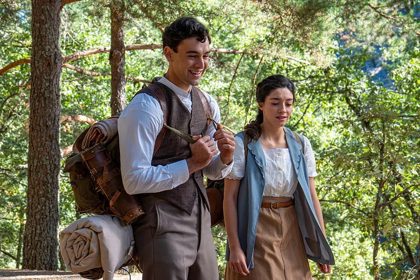 Avance semanal de 'La Promesa' del 3 al 7 de noviembre: Ángela se despide de Curro, nadie sabe quién es Madame Cocotte y María Fernández sigue indecisa | Series