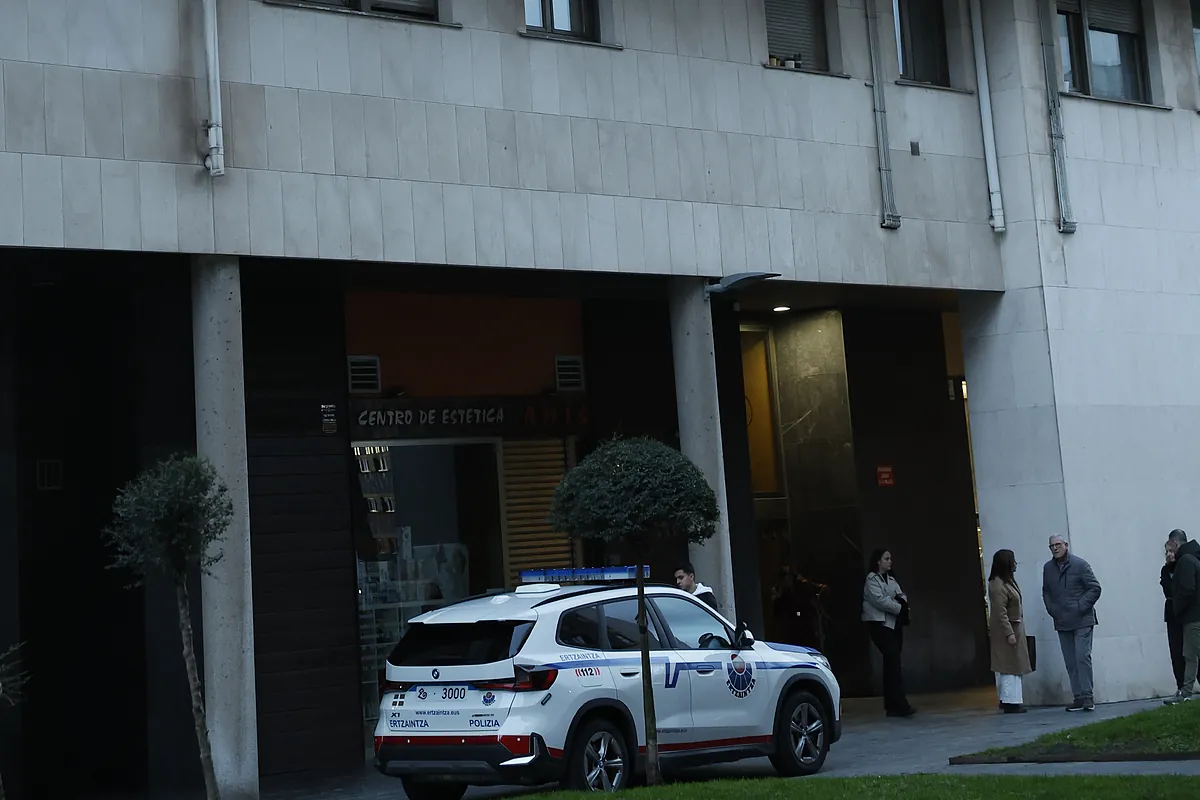 Detenido un hombre por la muerte de una mujer en su vivienda de Barakaldo (Vizcaya)