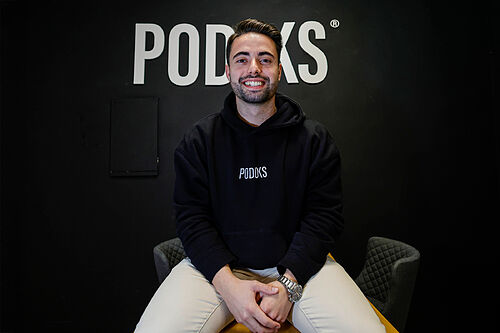 Andarse con pies de Podoks: la empresa alicantina que seduce con sus calcetines antilesiones a la NBA