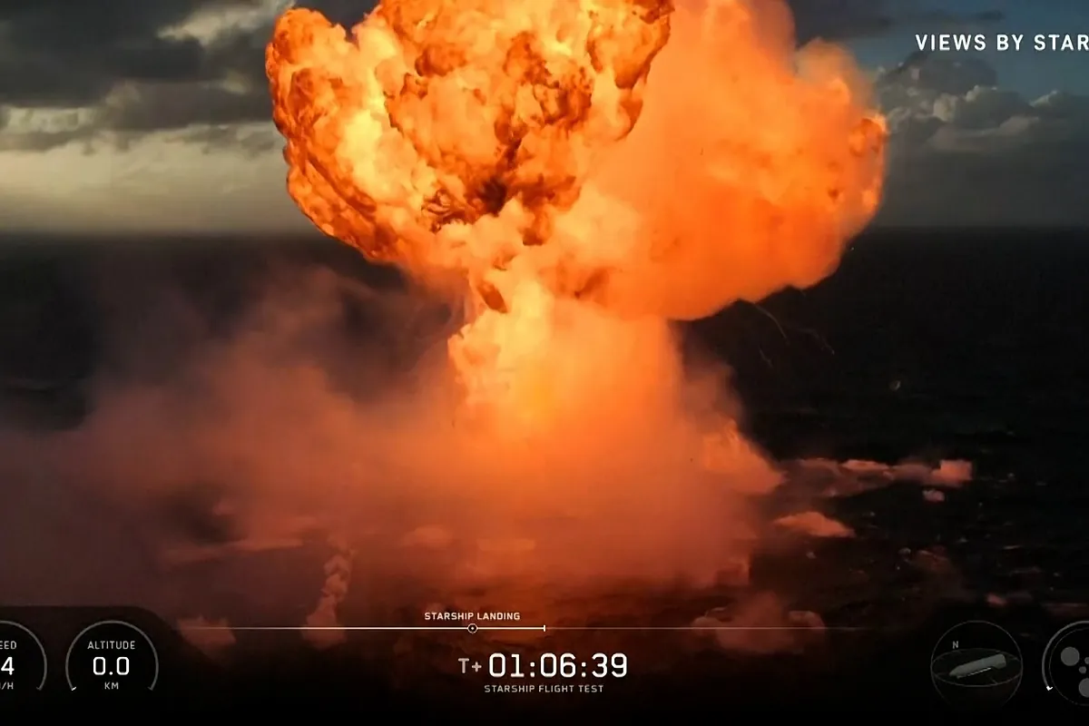 Un cohete de SpaceX se incendia tras aterrizar en el océano Índico
