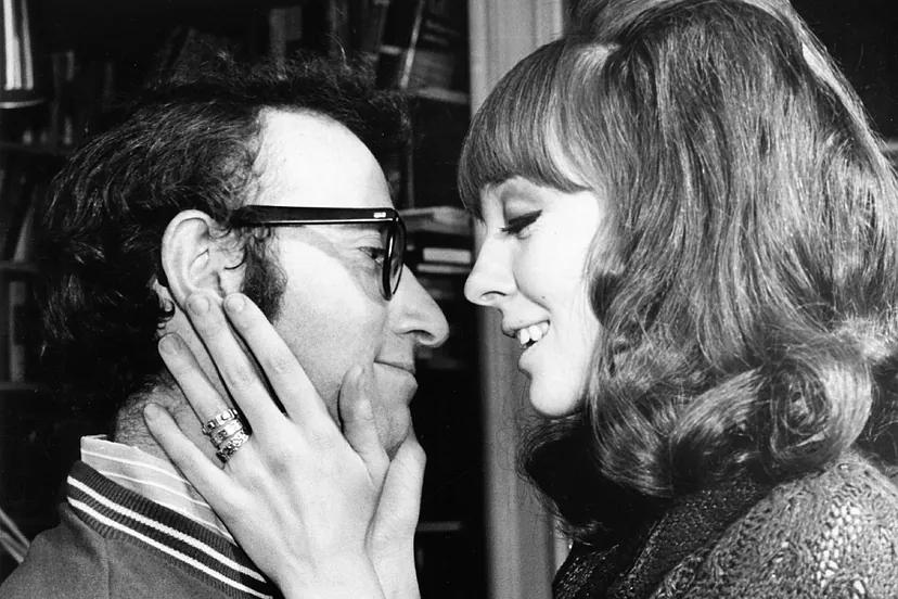 Los 'flechazos' de la vida de Diane Keaton, de Woody Allen a Al Pacino, al  amor por sus dos hijos adoptivos | LOC