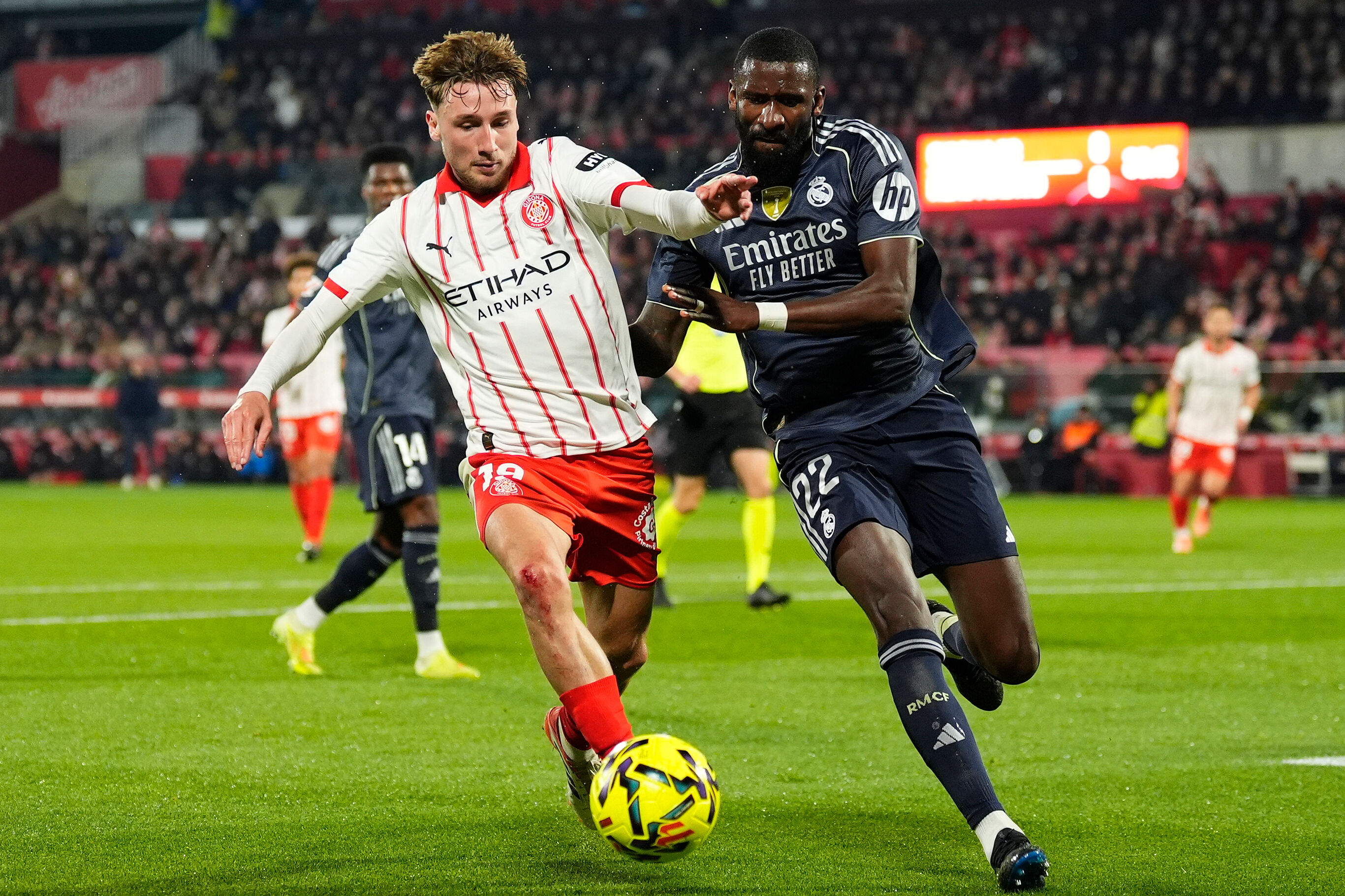 Girona Real Madrid Hoy LaLiga: El Real Madrid pierde el liderato tras ...