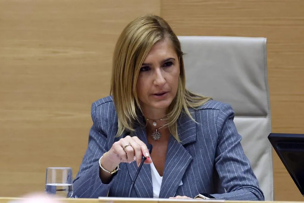 La jefa de gabinete de Pradas señala a la delegada: Bernabé les transmitió el día de la dana que el temporal remitía a las 18 horas