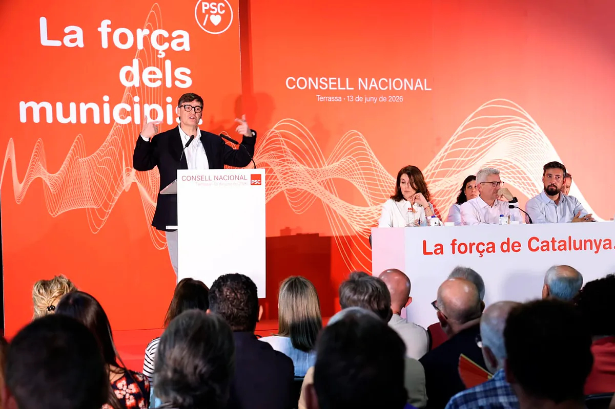 Salvador Illa apela al "orgullo socialista" tras el batacazo en las encuestas del PSC y el PSOE