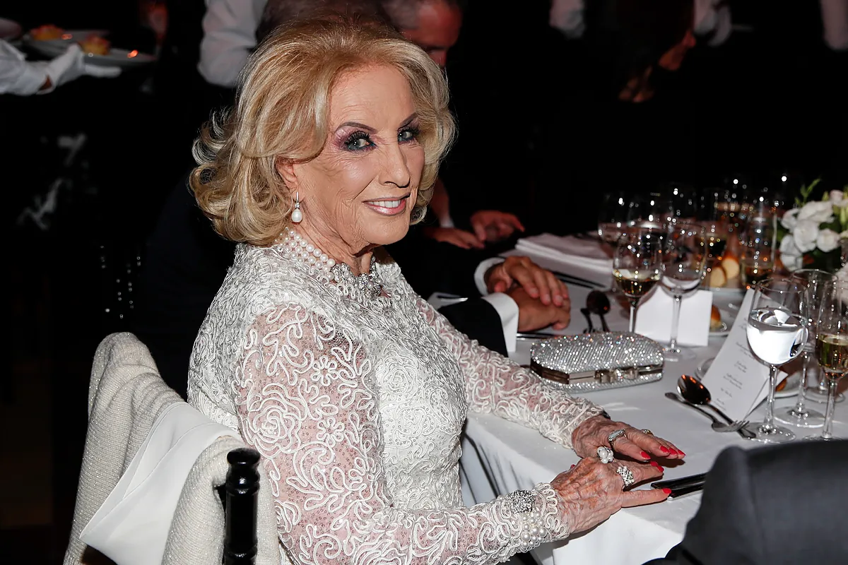 Mirtha Legrand celebra trabajando sus 99 años y promete más: "La leyenda continúa"