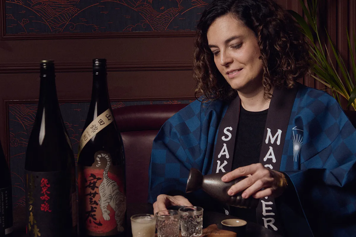 Elvira Aldaz, la sumiller que descubrió el sake porque no le gustaba el vino