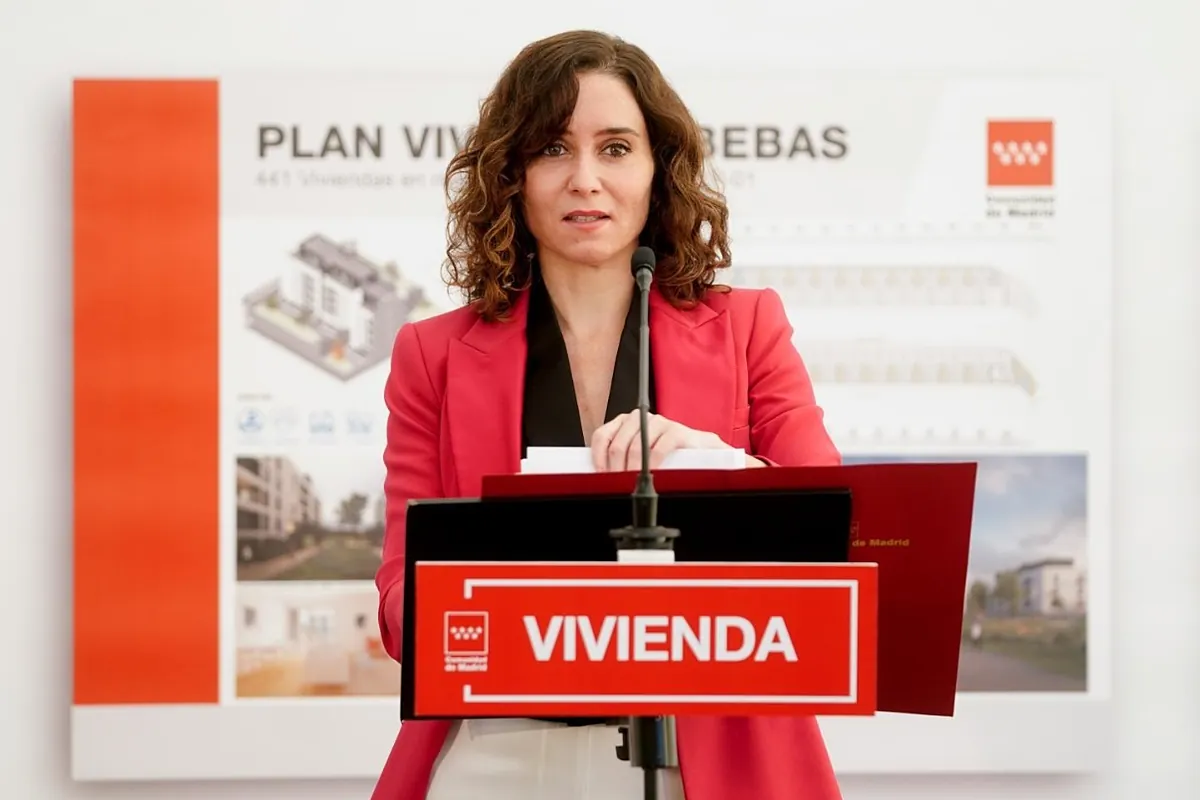 Madrid amplía a los 50 años los avales para comprar una casa con financiación de hasta el 100% para los menores de 40