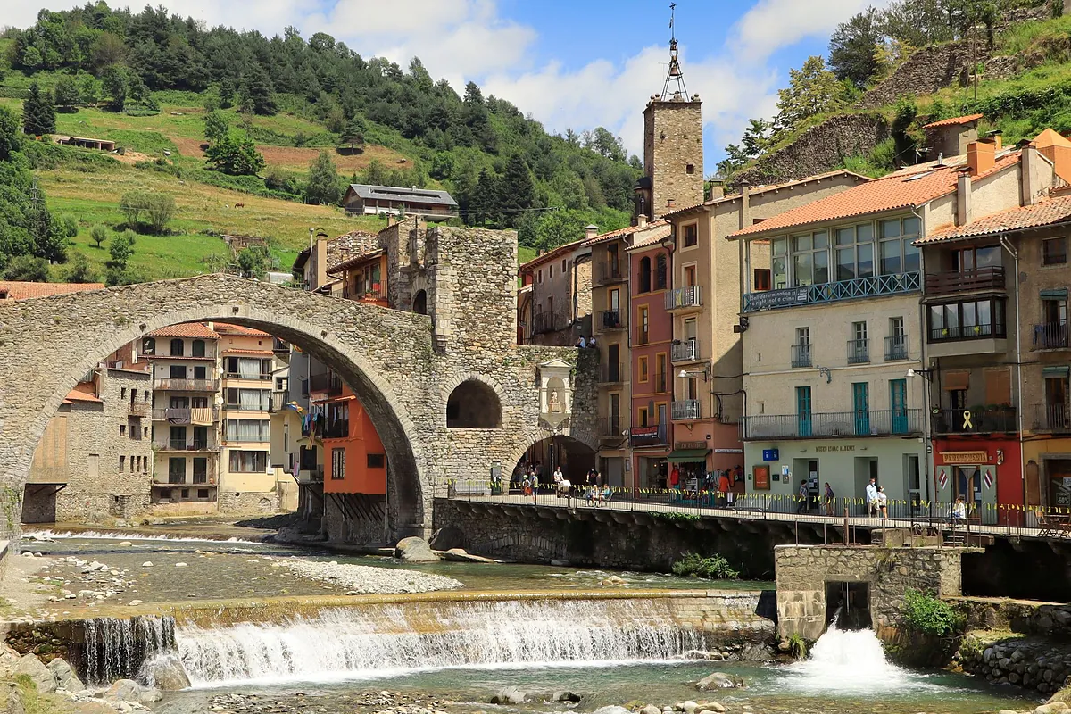 3 pueblos del Prepirineo catalán para huir del calor a menos de dos horas de Barcelona