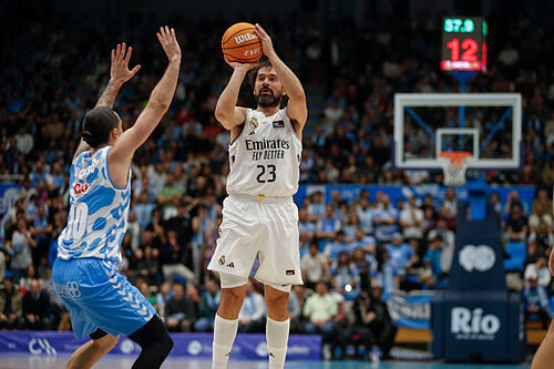 Hezonja fulmina al Breog�n