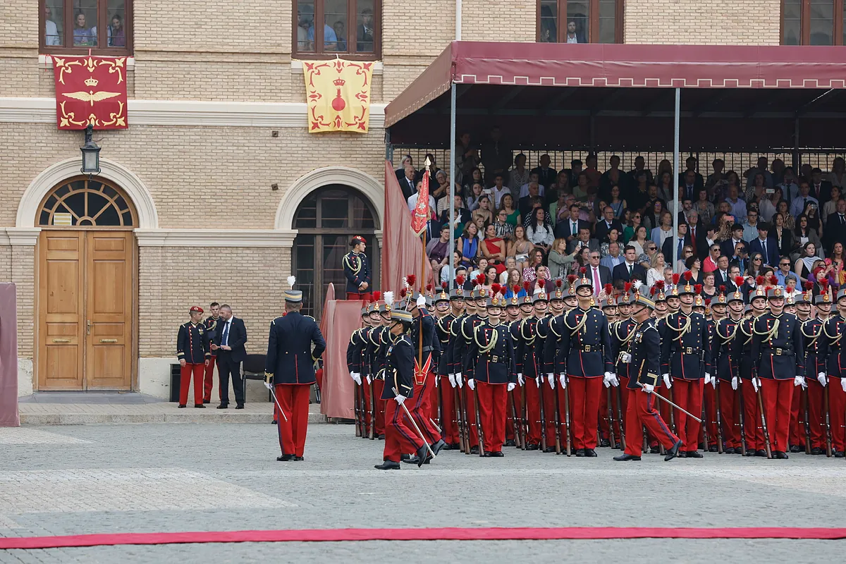 Un brote de sarna obliga a una veintena de alumnos a abandonar la Academia General Militar
