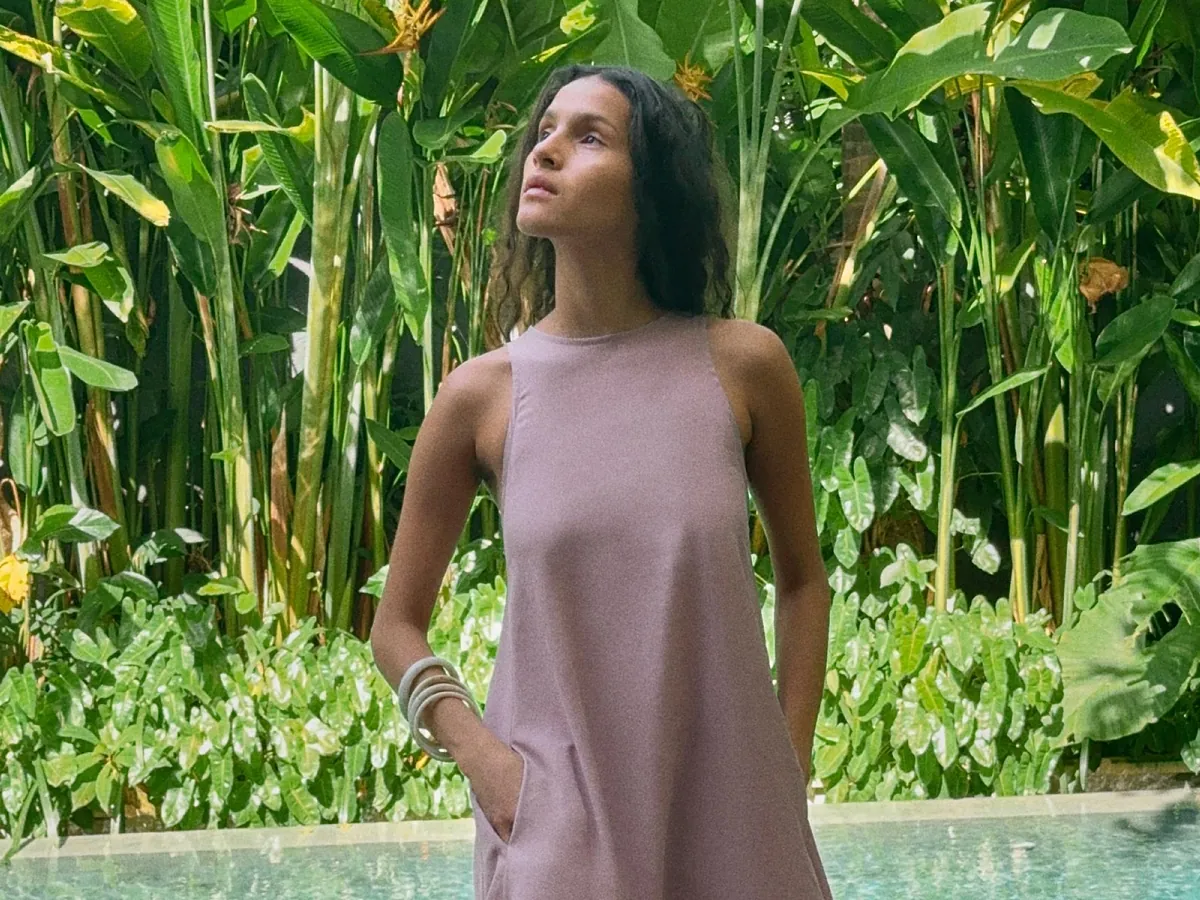 Zara se adelanta a las rebajas con los 8 vestidos más favorecedores y fresquitos para estos días de calor extremo (por menos de 23 euros)