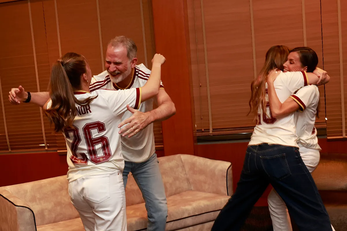 La Familia Real celebra en Barcelona el pase de España a la final: "Llega el momento de luchar por el título"