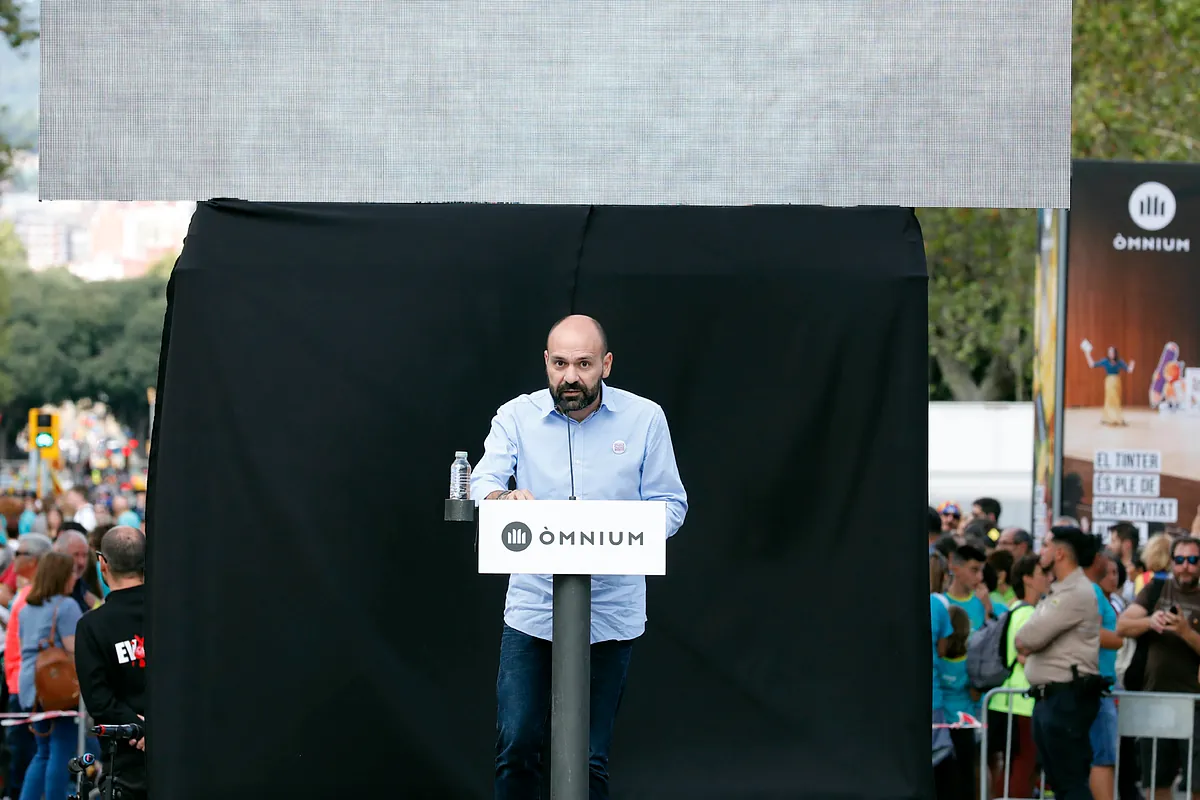 La Audiencia de Barcelona reabre el caso del espionaje a Òmnium con Pegasus y pide al Gobierno desclasificar documentación del CNI