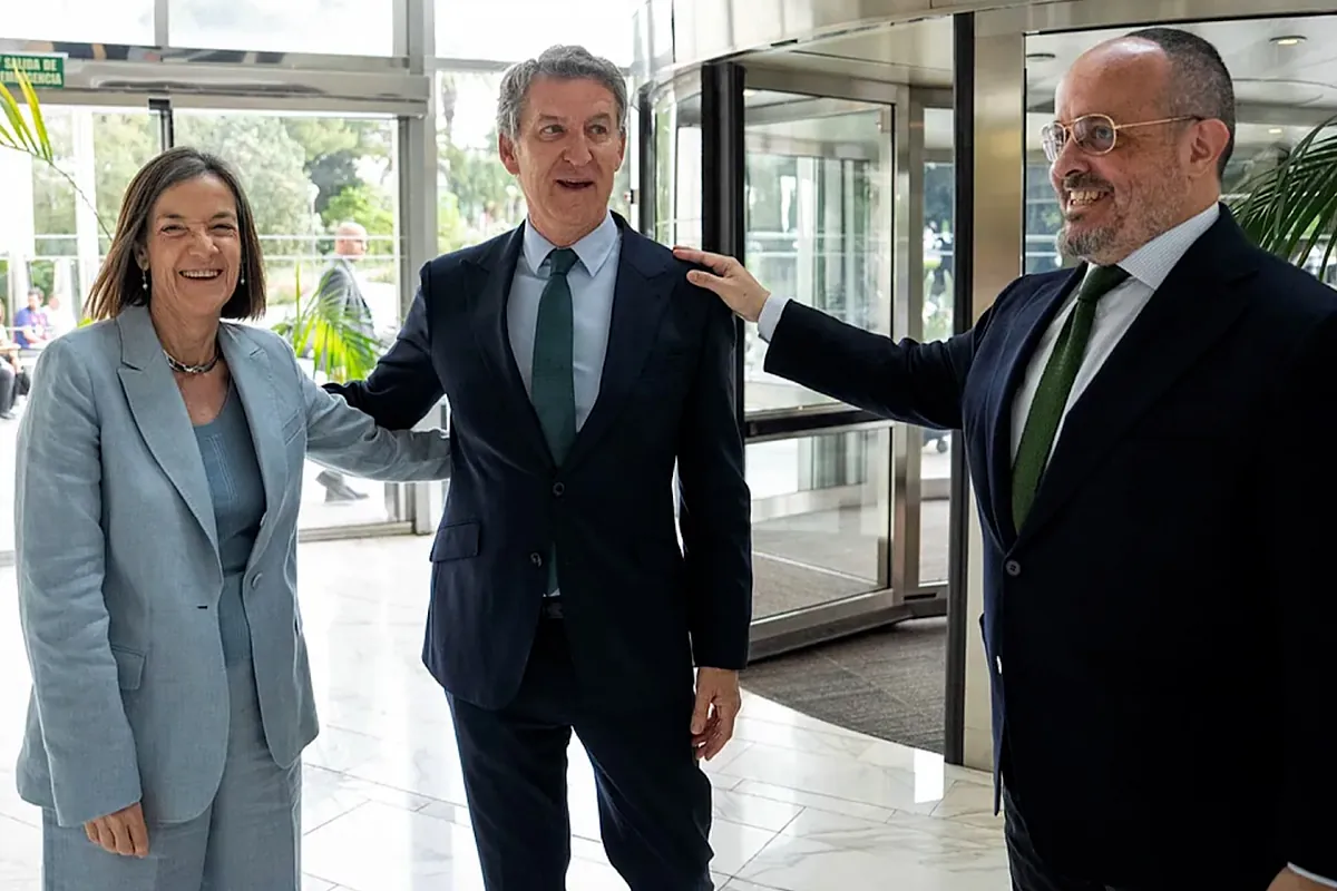 Feijóo asegura que va a "devolver la decencia" a España: "Con ayuda o sin ella"