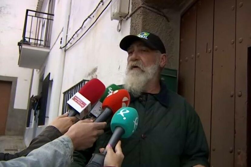 Los dos hermanos vecinos de la misma calle de Francisca Cadenas, investigados por su desaparición en 2017: "Somos inocentes, están buscando una cabeza de turco" | Extremadura