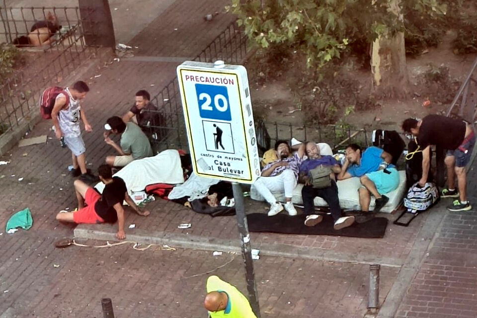 Vecinos de Vallecas denuncian consumo de drogas al aire libre y deterioro urbano