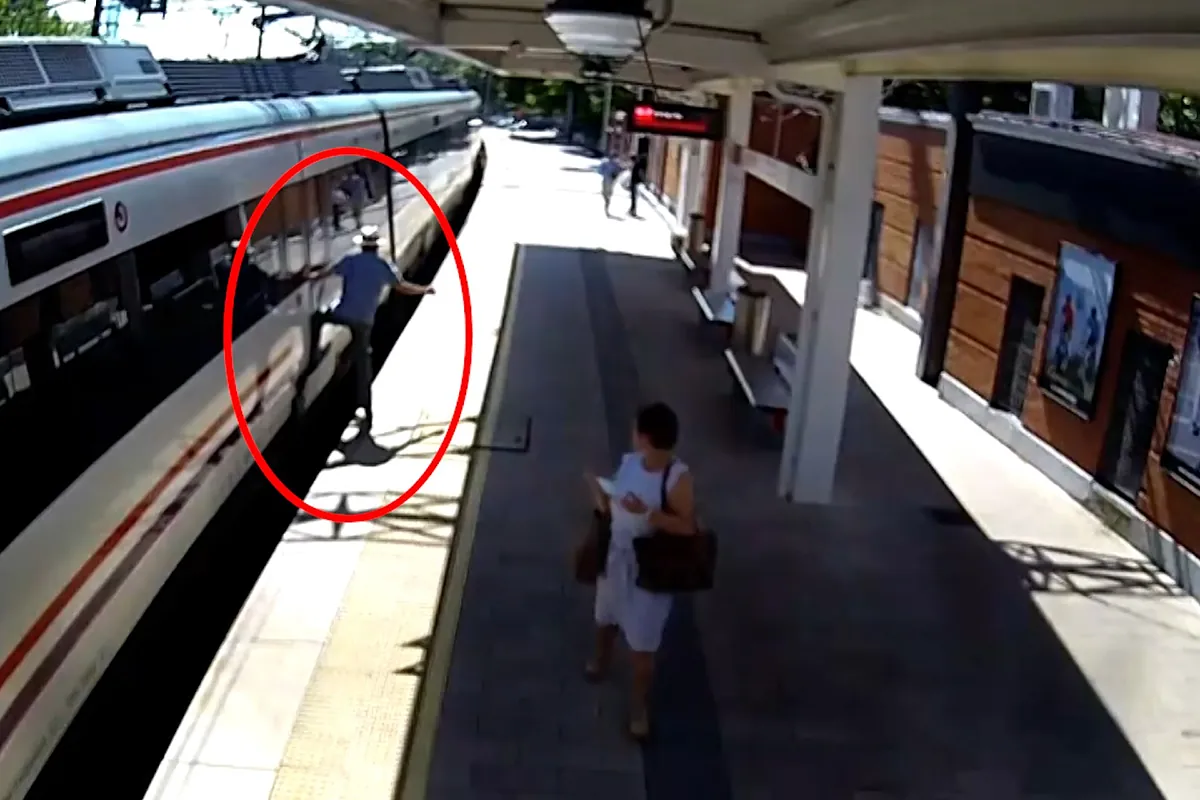 Las brutales imágenes de Salvador, el anciano que fue arrastrado por un Cercanías en Pozuelo de Alarcón (Madrid)