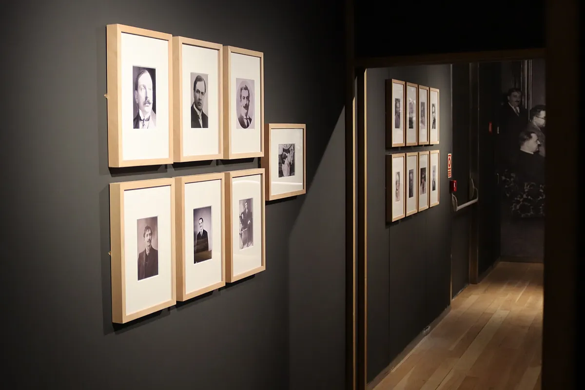 Un viaje por la obra (y las vivencias) de Valle-Inclán en Madrid entre cartas, fotos y manuscritos