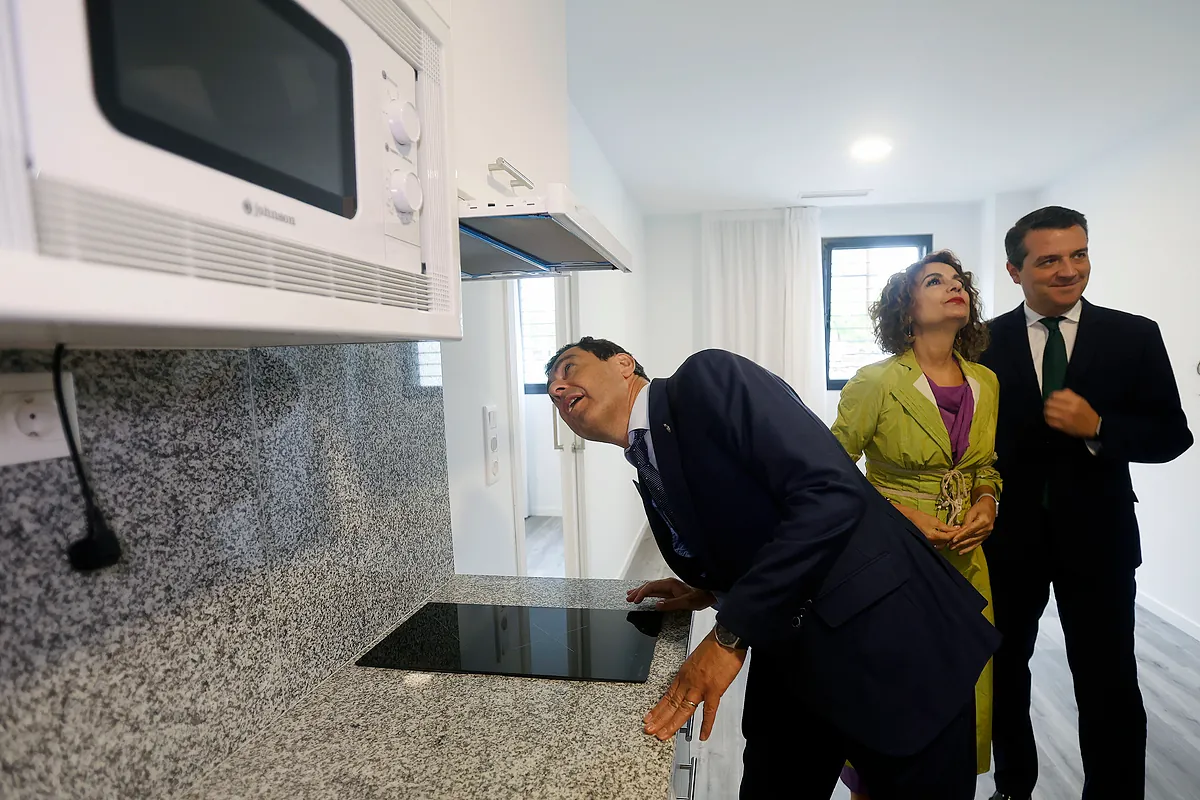 La Junta de Andalucía recurre el Plan de la Vivienda del Gobierno por invadir competencias autonómicas y restarle autonomía financiera y de gestión