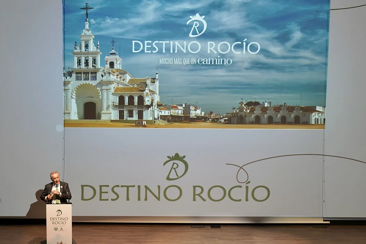 La Junta inicia la revisión de oficio del contrato firmado con José Manuel Soto para el proyecto Destino Rocío