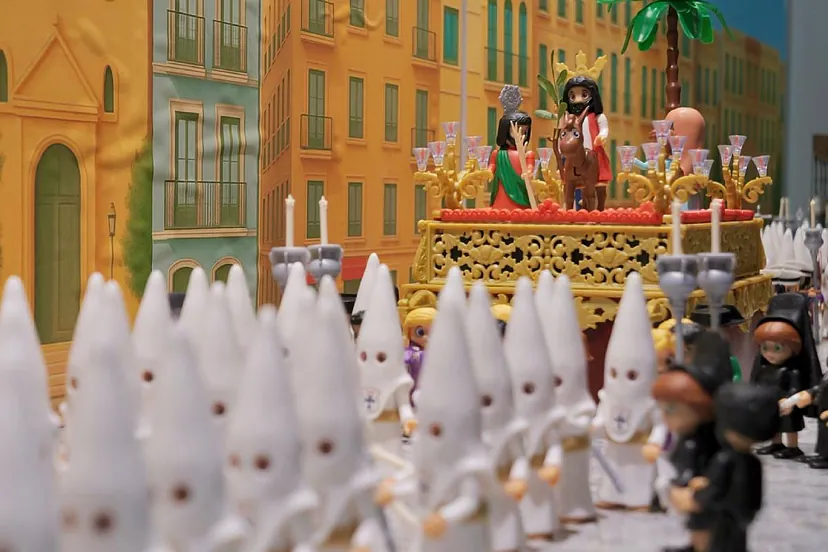 Sevilla estrena los ‘pasos en miniatura’: el nuevo fenómeno infantil que revoluciona la Navidad cofrade