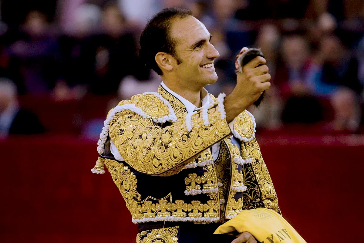 El terrible accidente del torero aragonés Alberto Álvarez al caer dentro de una trituradora de pienso