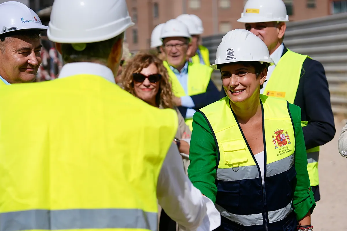 El Gobierno deja fuera a Andalucía del reparto de nuevas ayudas a la vivienda por no haber aceptado la declaración de zonas tensionadas