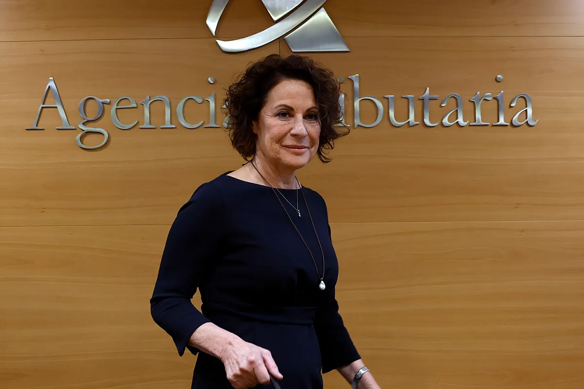 La exdirectora de la Agencia Tributaria se despide de la plantilla y pide un futuro del organismo "sin fisuras"