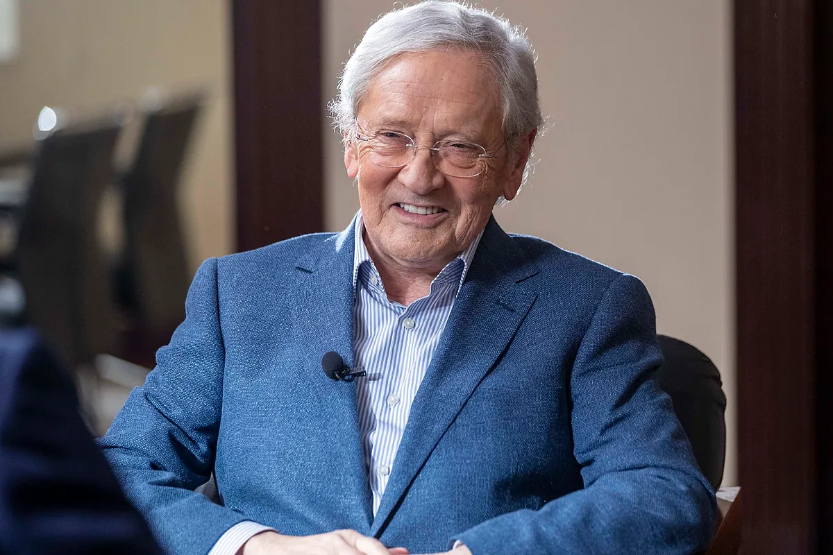 Periodistas, políticos y la Casa Real despiden a Fernando Ónega: "Fuiste escuela. Fuiste ejemplo"