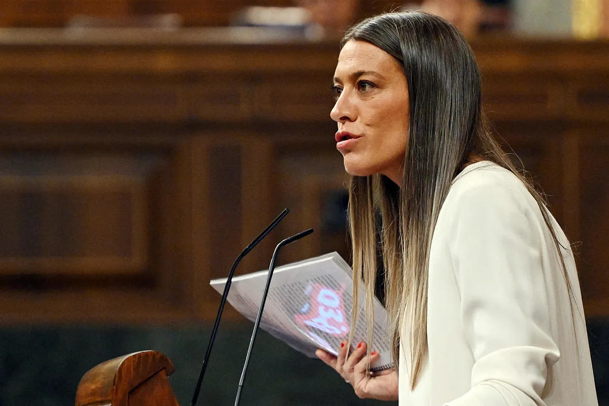 Junts acusa a Sánchez de «utilizar el dolor de la gente» y adelantar elecciones para «tapar la corrupción que lo rodea»