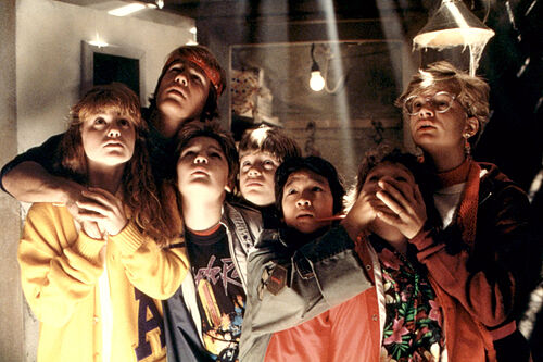 As� es y as� vive a sus 55 a�os Martha Plimpton, protagonista de Los Goonies