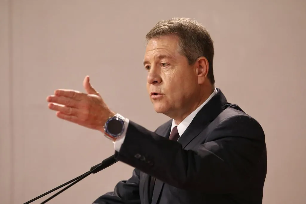 Page insinúa que Sánchez mira  para otro lado  con las derrotas del PSOE esperando a ver si  vuelve a sonar la flauta  en las generales como en 2023