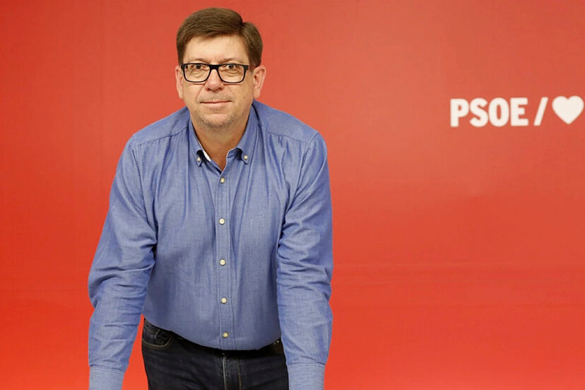 El 'caso Salazar' arruina el plan del PSOE de recuperar el voto de las mujeres tras Ábalos y los fallos en las pulseras | España