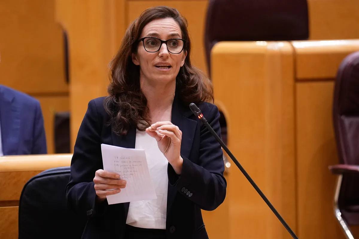 Crece la presión política sobre Mónica García ante la huelga de médicos: los socios del Gobierno y las Comunidades Autónomas le exigen negociar