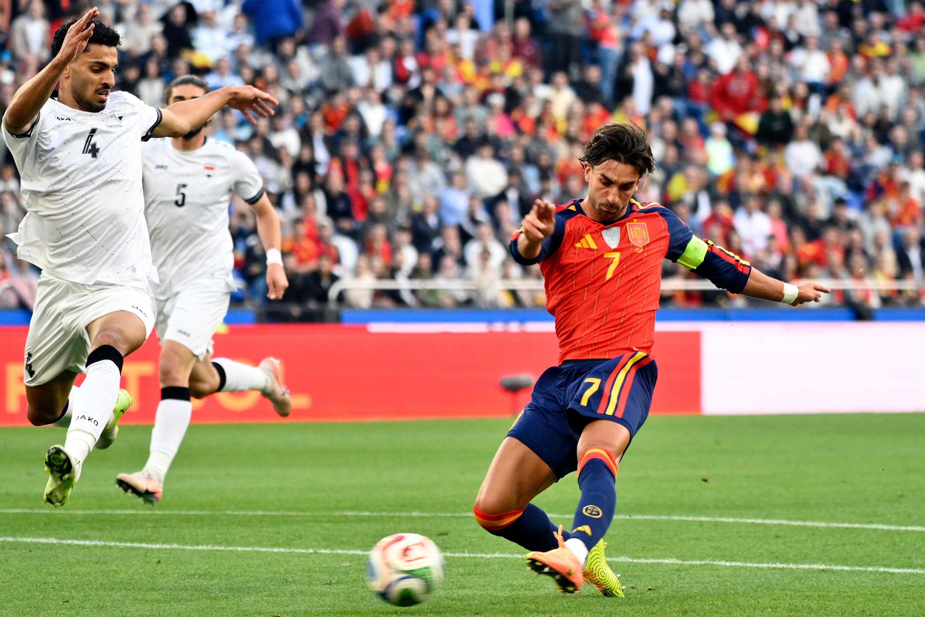 España - Irak, en directo: primer amistoso del combinado nacional antes de  comenzar el Mundial | Fútbol