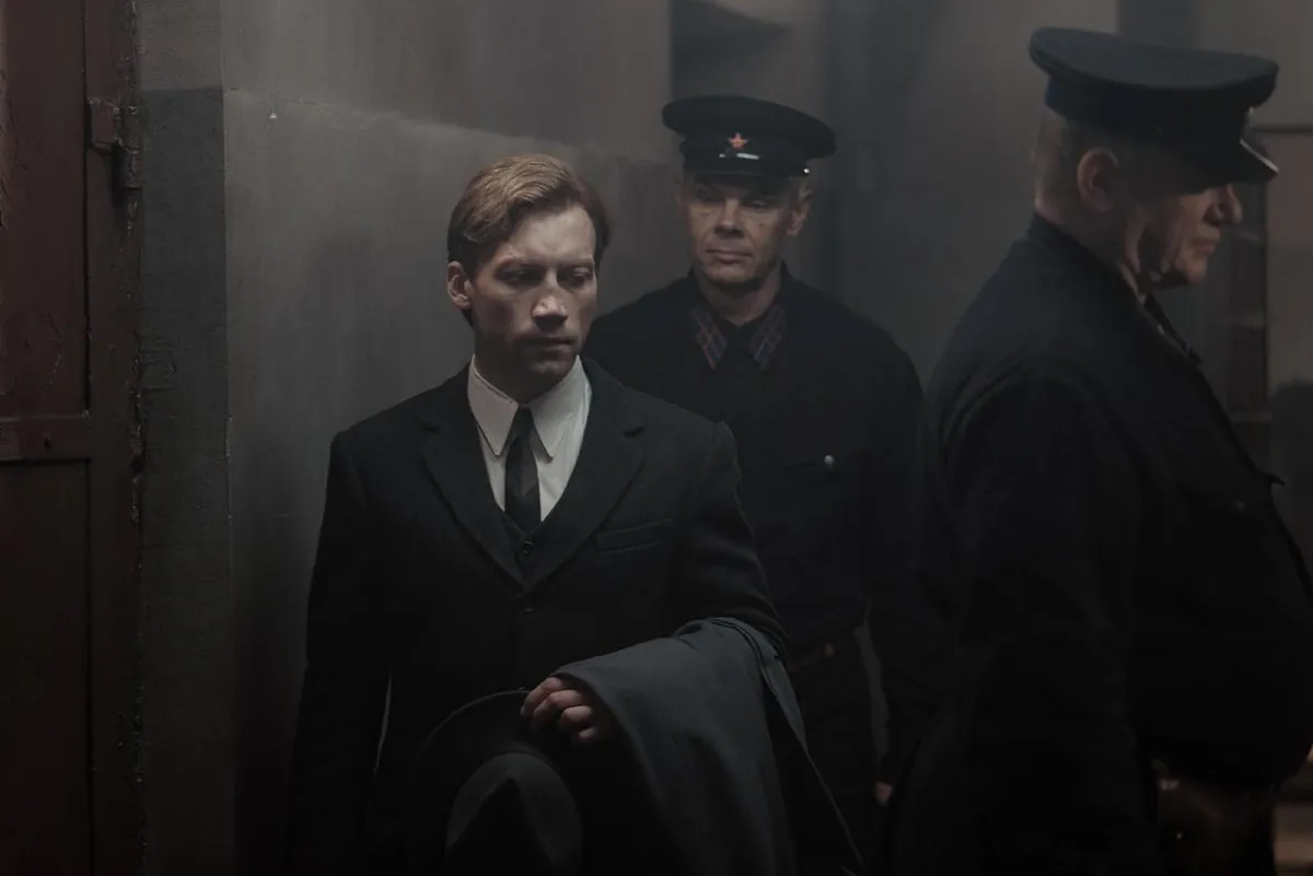 Dos fiscales: Sergei Loznitsa desnuda las miserias del estalinismo que no cesa (****)